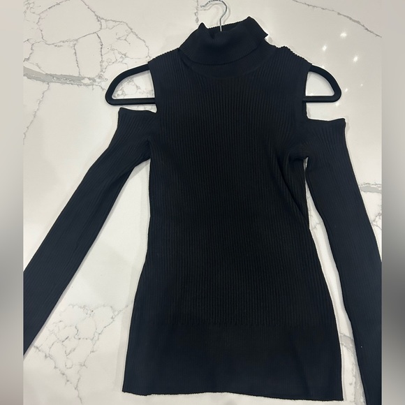 Cold Shoulder Turtleneck - Picture 2 of 5